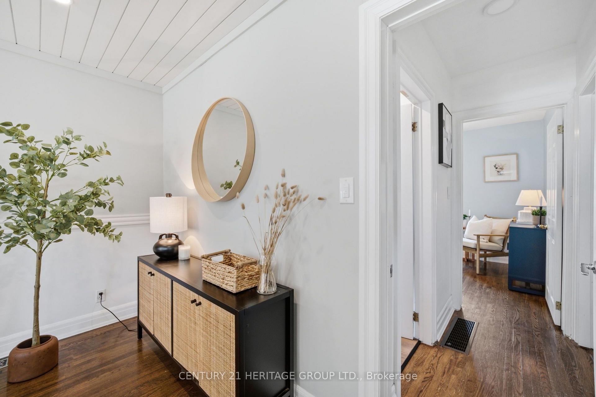 Photo 12 of 47 Brucedale Avenue E, Hamilton, Centremount — HOMEH