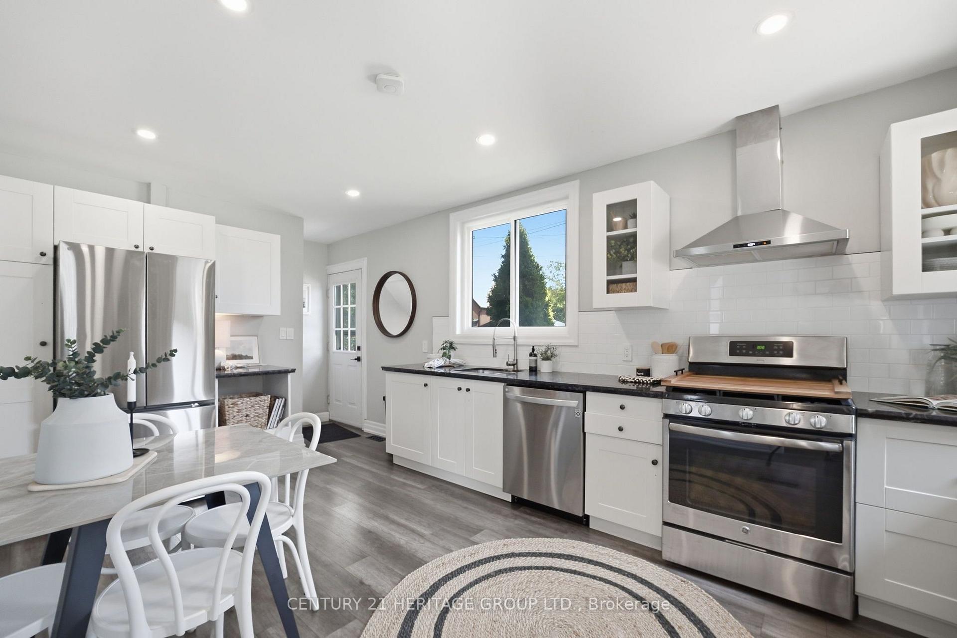 Photo 15 of 47 Brucedale Avenue E, Hamilton, Centremount — HOMEH