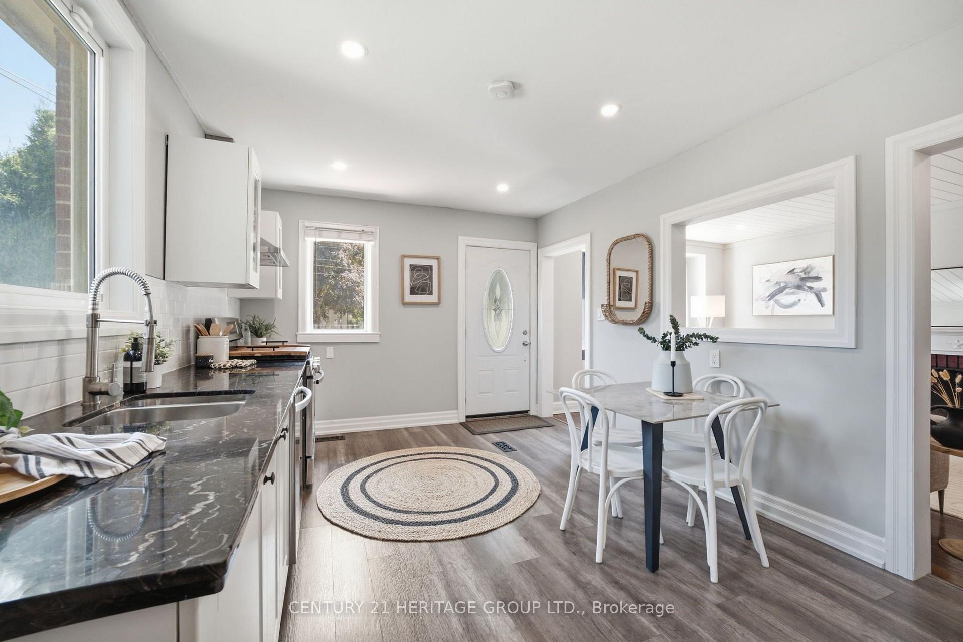 Photo 16 of 47 Brucedale Avenue E, Hamilton, Centremount — HOMEH