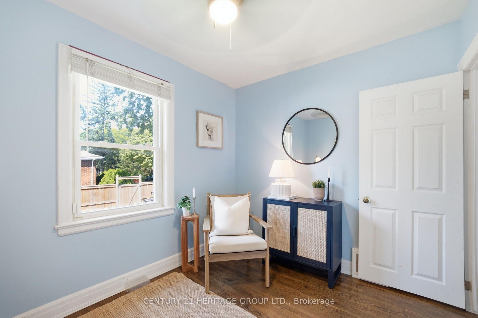 Photo 25 of 47 Brucedale Avenue E, Hamilton, Centremount — HOMEH