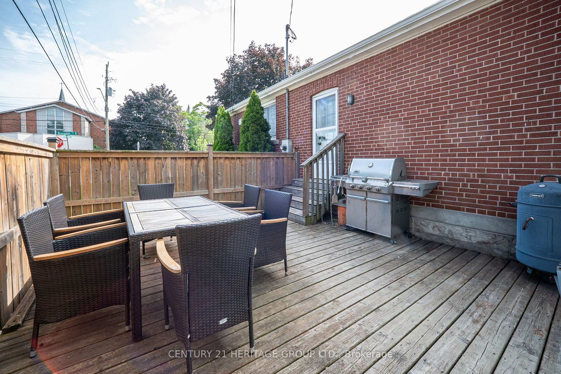 Photo 41 of 47 Brucedale Avenue E, Hamilton, Centremount — HOMEH