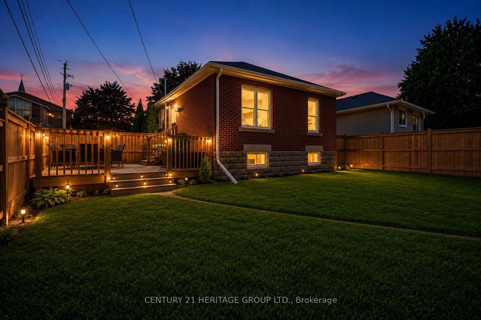 Photo 43 of 47 Brucedale Avenue E, Hamilton, Centremount — HOMEH