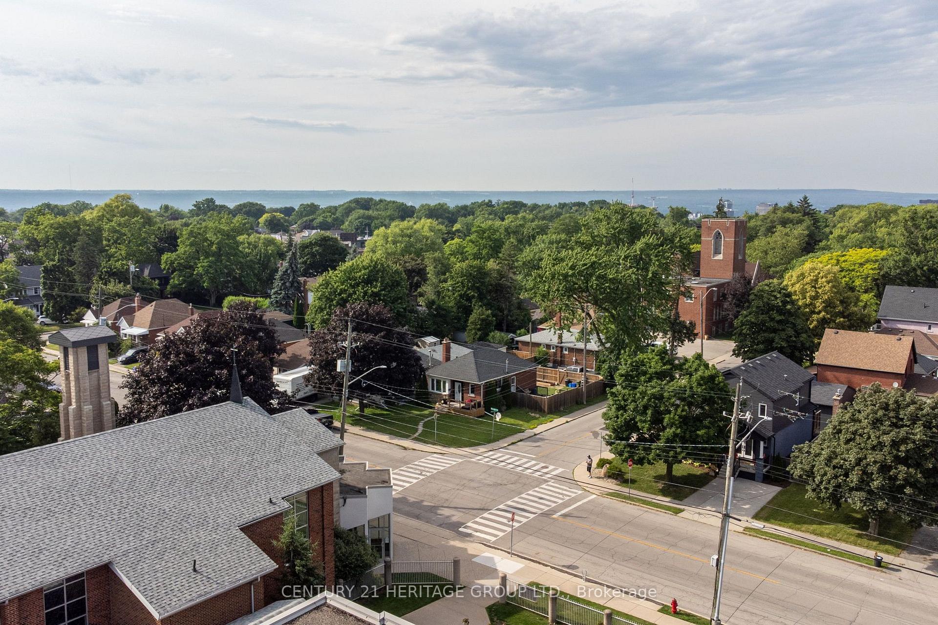 Photo 47 of 47 Brucedale Avenue E, Hamilton, Centremount — HOMEH