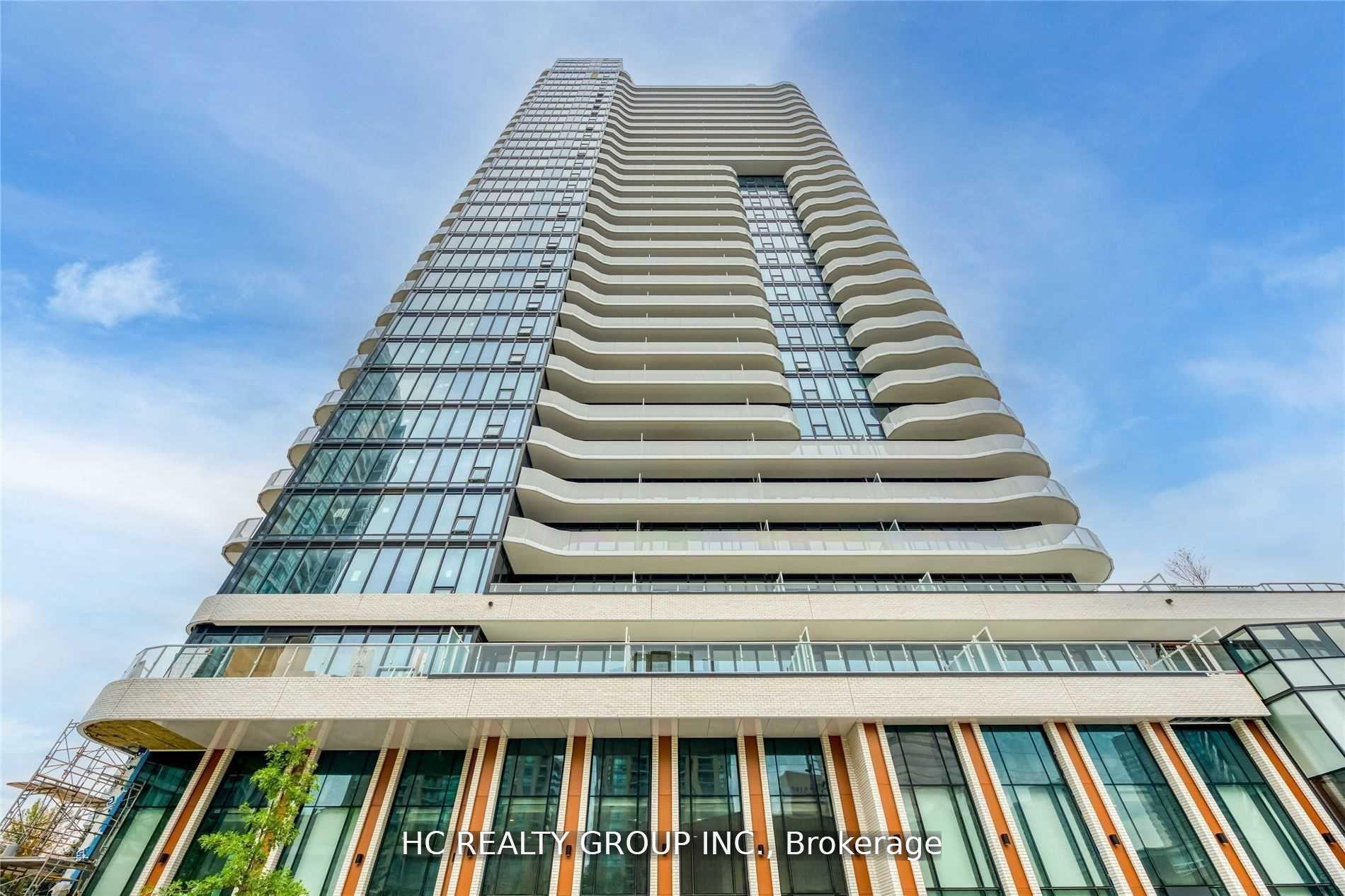 Front of Unit 605, 15 Holmes Avenue