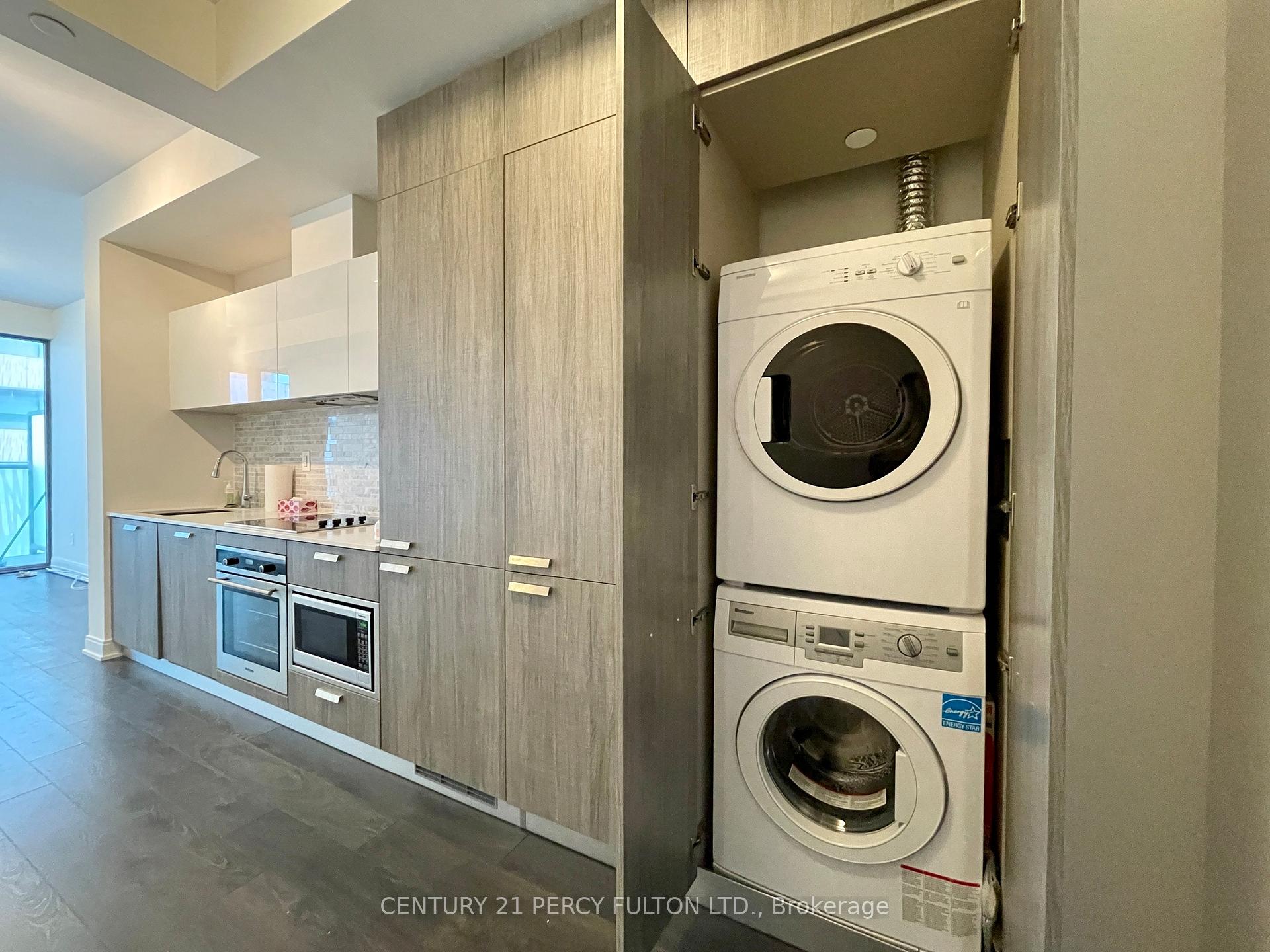 Photo 3 of Unit 2108, 50 Charles Street E, Toronto, Church-Yonge Corridor — HOMEH