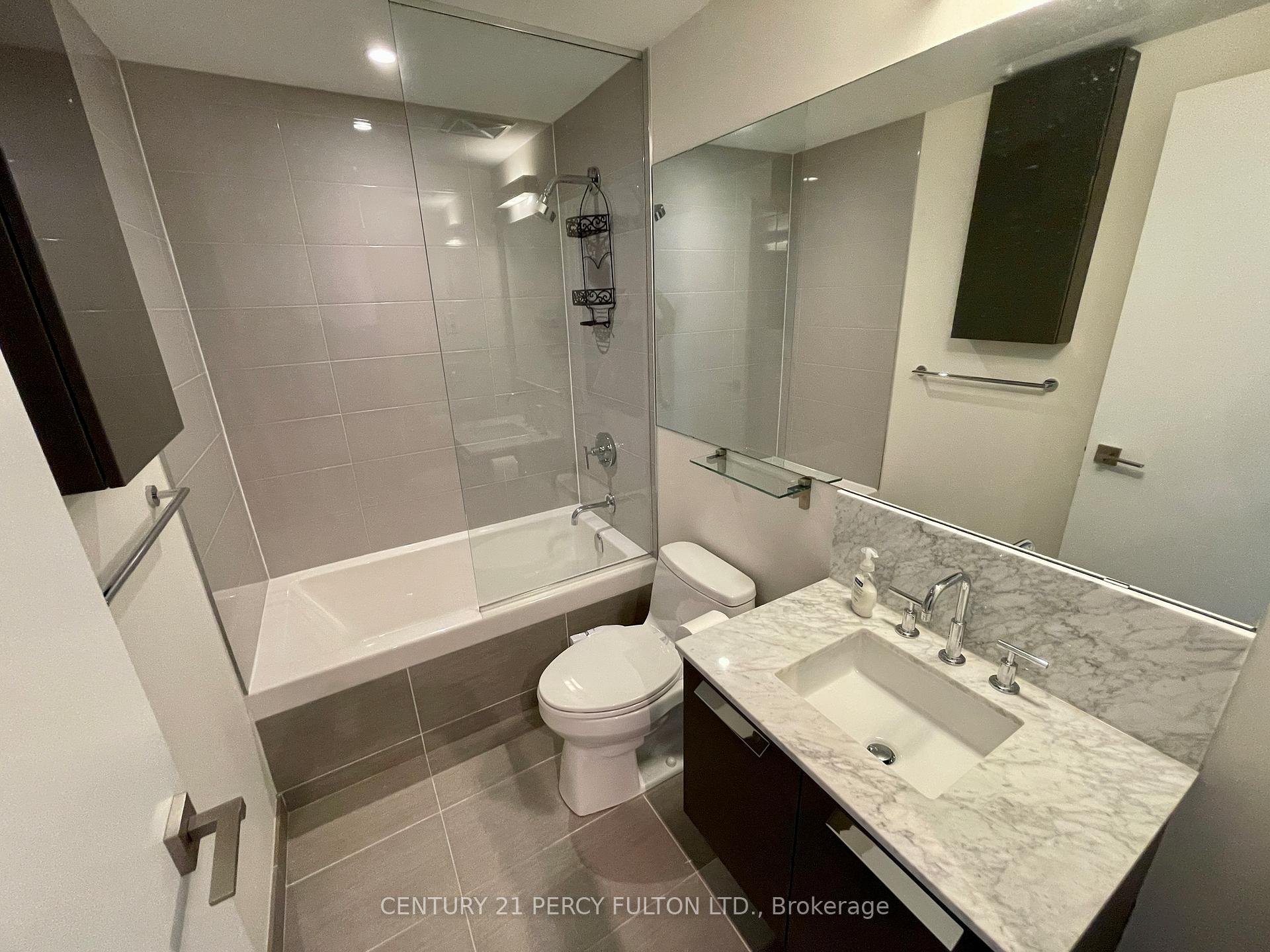 Photo 5 of Unit 2108, 50 Charles Street E, Toronto, Church-Yonge Corridor — HOMEH