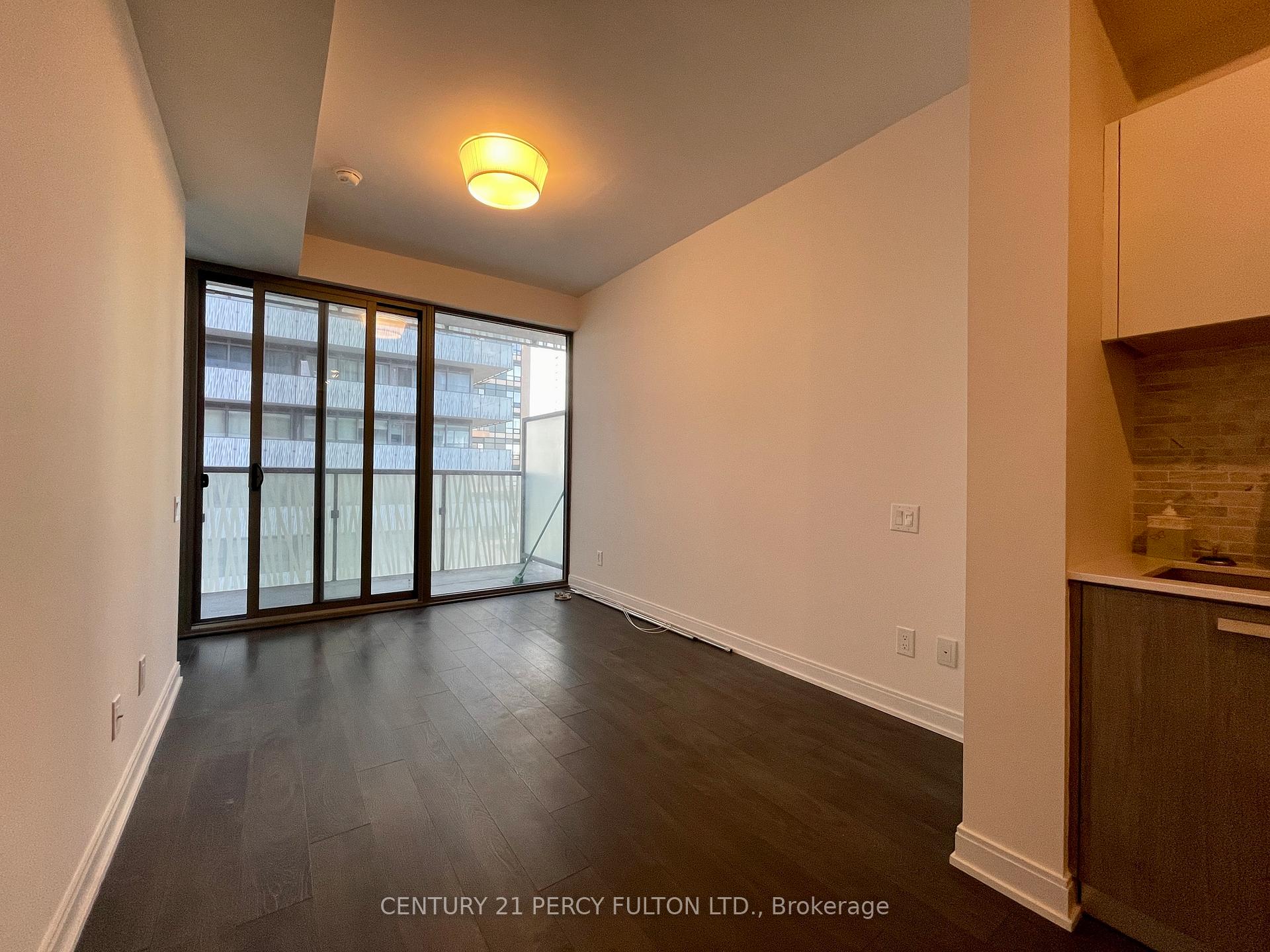 Photo 6 of Unit 2108, 50 Charles Street E, Toronto, Church-Yonge Corridor — HOMEH
