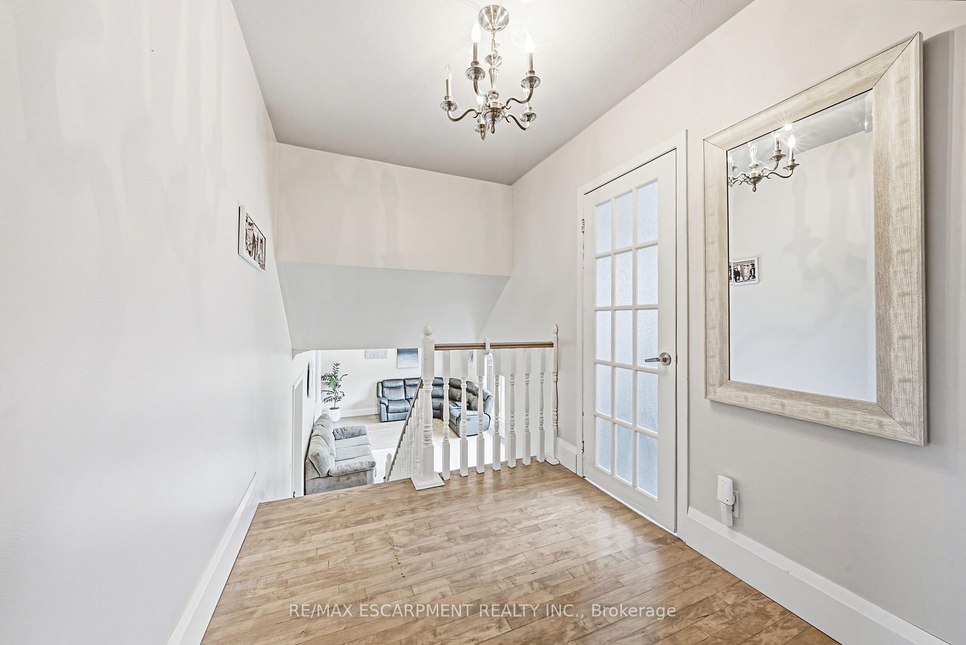 Photo 18 of 364 Fennell Avenue W, Hamilton, Buchanan — HOMEH
