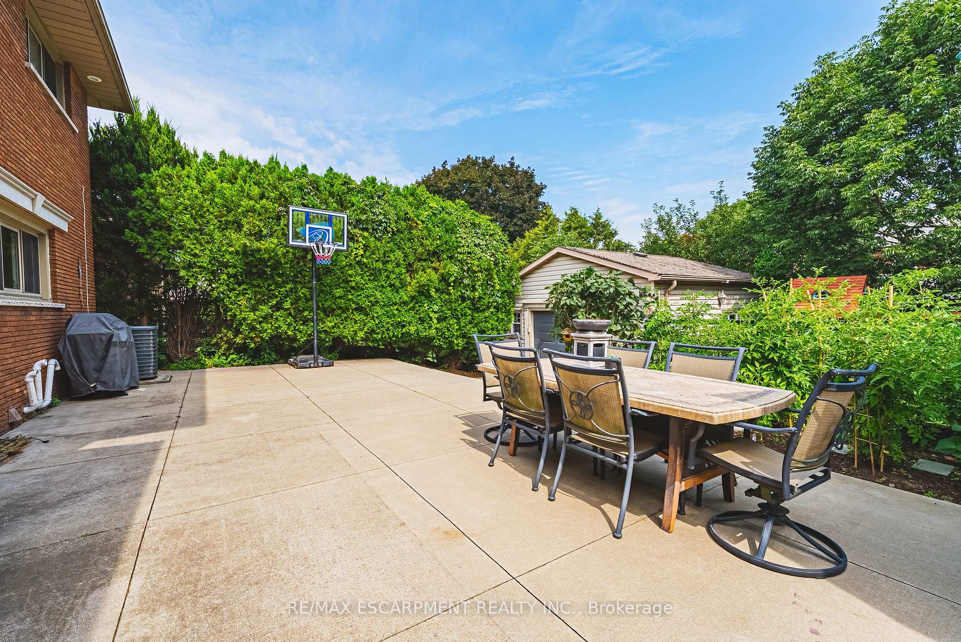 Photo 40 of 364 Fennell Avenue W, Hamilton, Buchanan — HOMEH