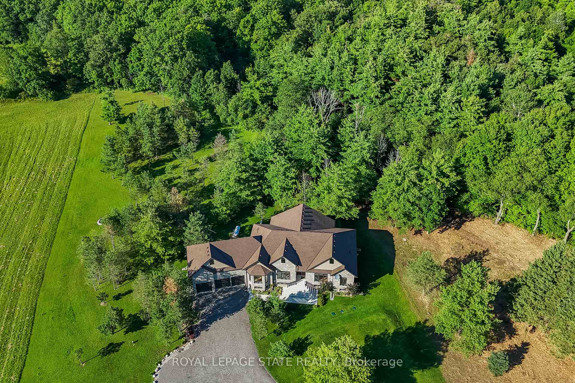 Photo 2 of 986 Highway 8, Hamilton, Rural Flamborough — HOMEH