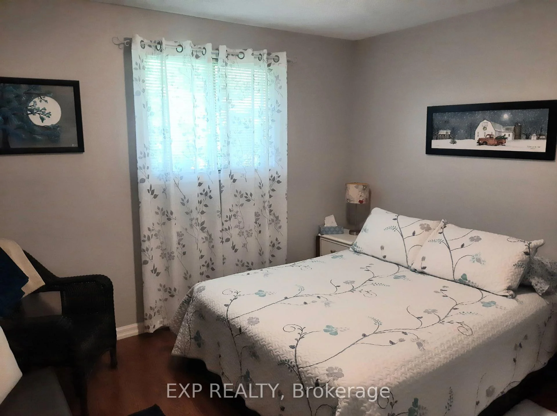 Photo 21 of 36 Vintage Crescent, St. Catharines, Ridley — HOMEH