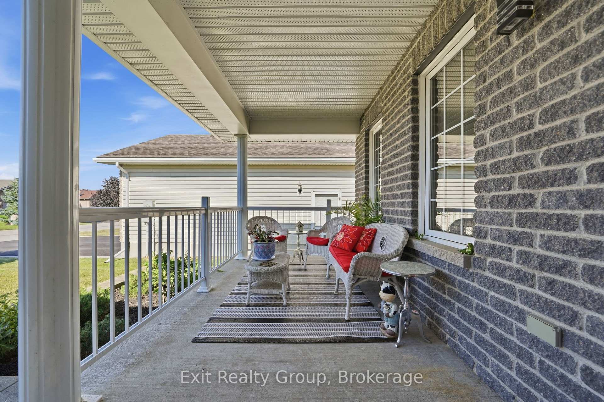 Photo 6 of 23 Mount Grove Crescent, Prince Edward County, Wellington Ward — HOMEH