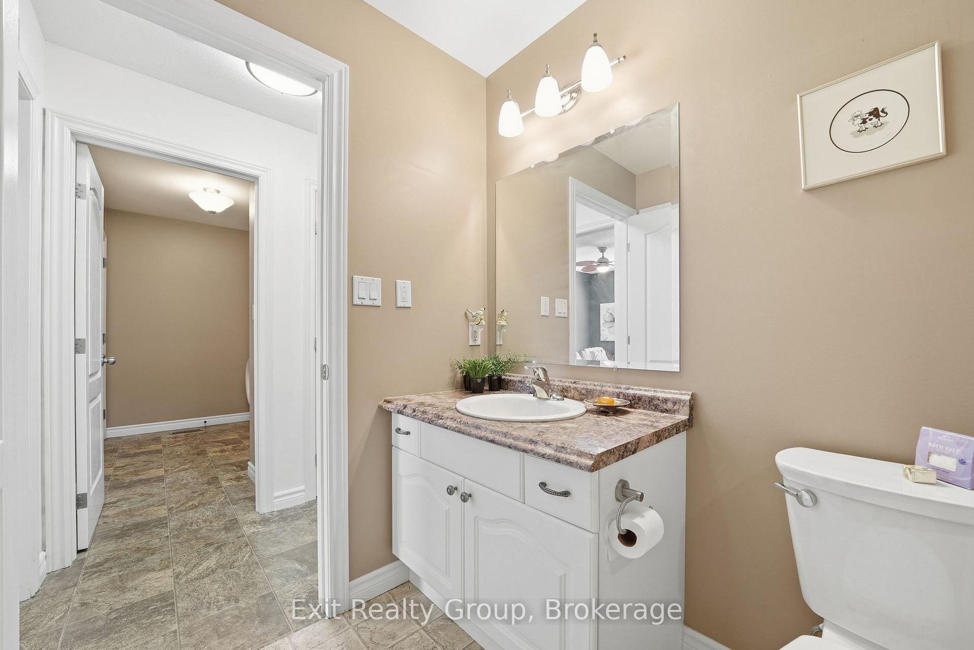 Photo 15 of 23 Mount Grove Crescent, Prince Edward County, Wellington Ward — HOMEH