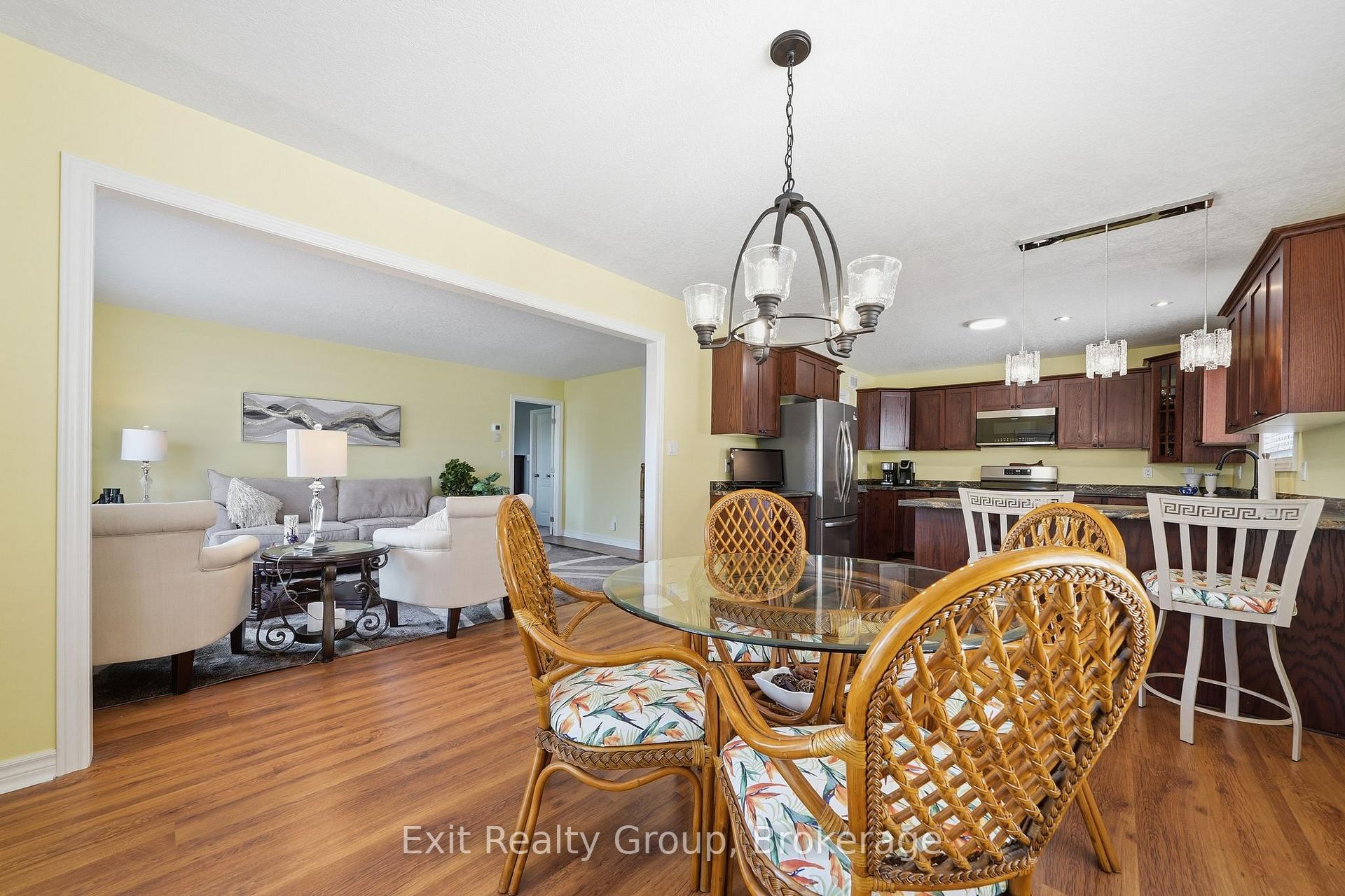 Photo 24 of 23 Mount Grove Crescent, Prince Edward County, Wellington Ward — HOMEH