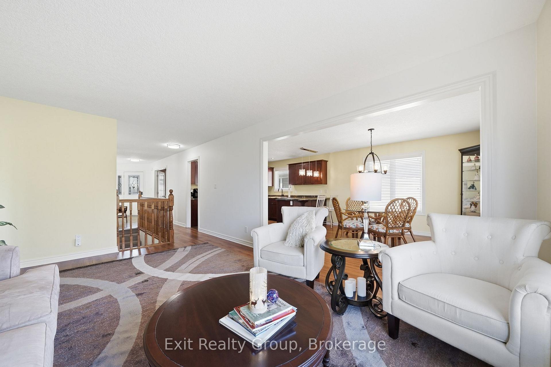 Photo 27 of 23 Mount Grove Crescent, Prince Edward County, Wellington Ward — HOMEH
