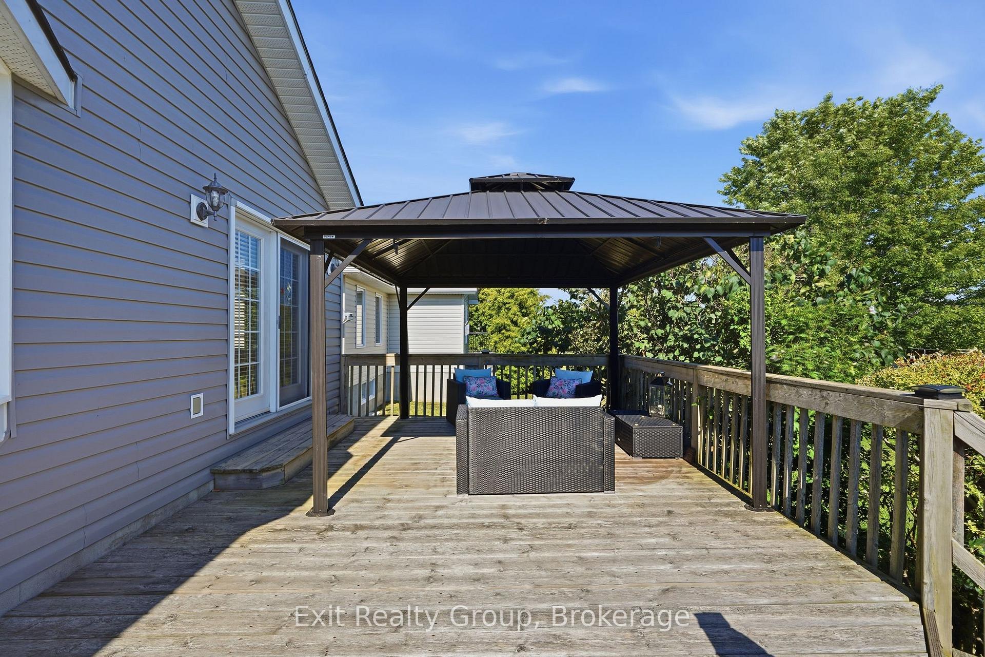 Photo 40 of 23 Mount Grove Crescent, Prince Edward County, Wellington Ward — HOMEH