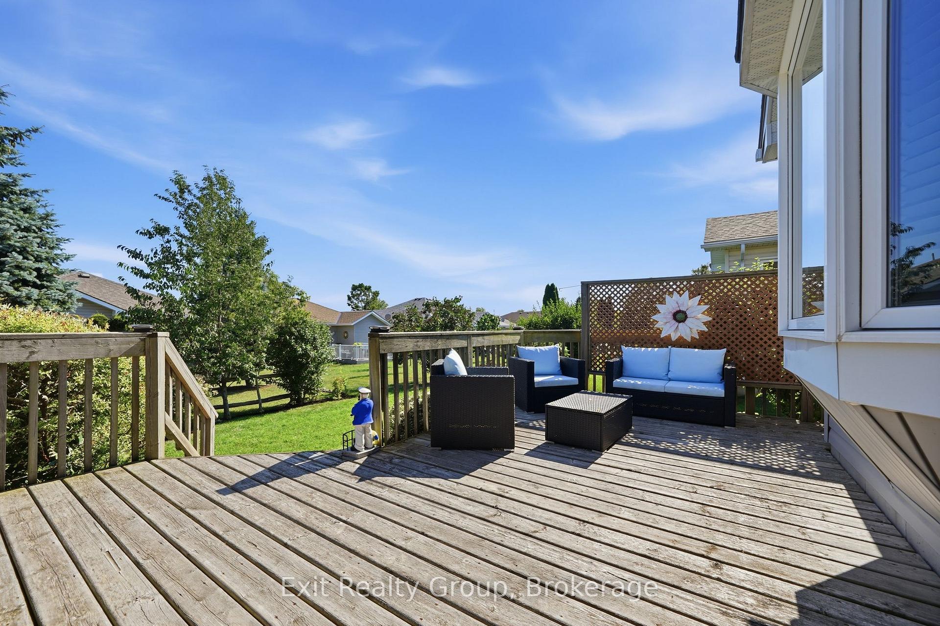 Photo 42 of 23 Mount Grove Crescent, Prince Edward County, Wellington Ward — HOMEH