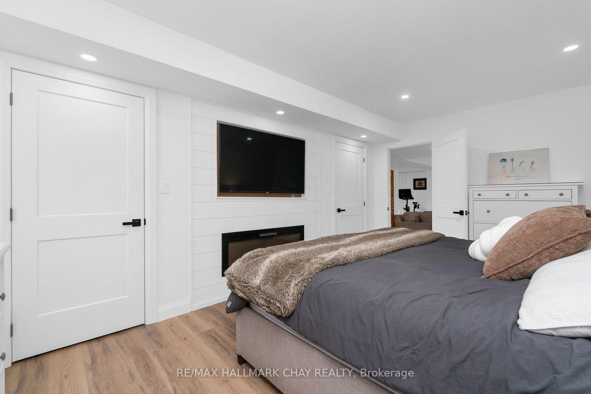 Photo 20 of 12 Oakmont Avenue, Oro-Medonte, Horseshoe Valley — HOMEH