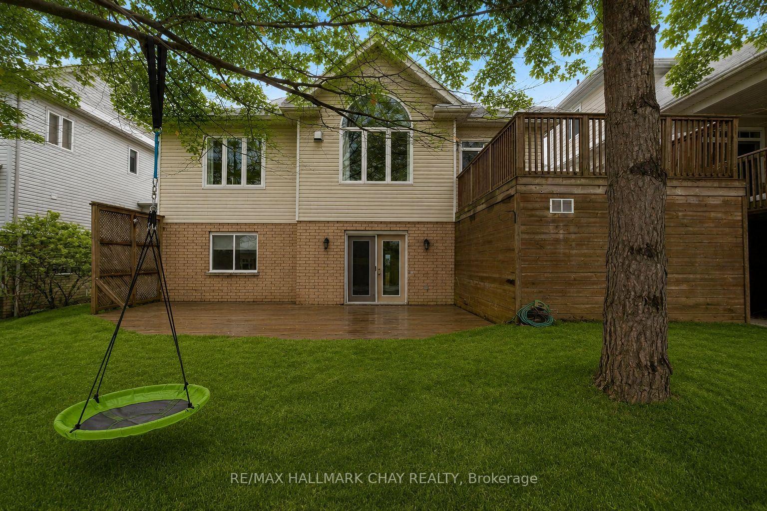 Photo 24 of 12 Oakmont Avenue, Oro-Medonte, Horseshoe Valley — HOMEH