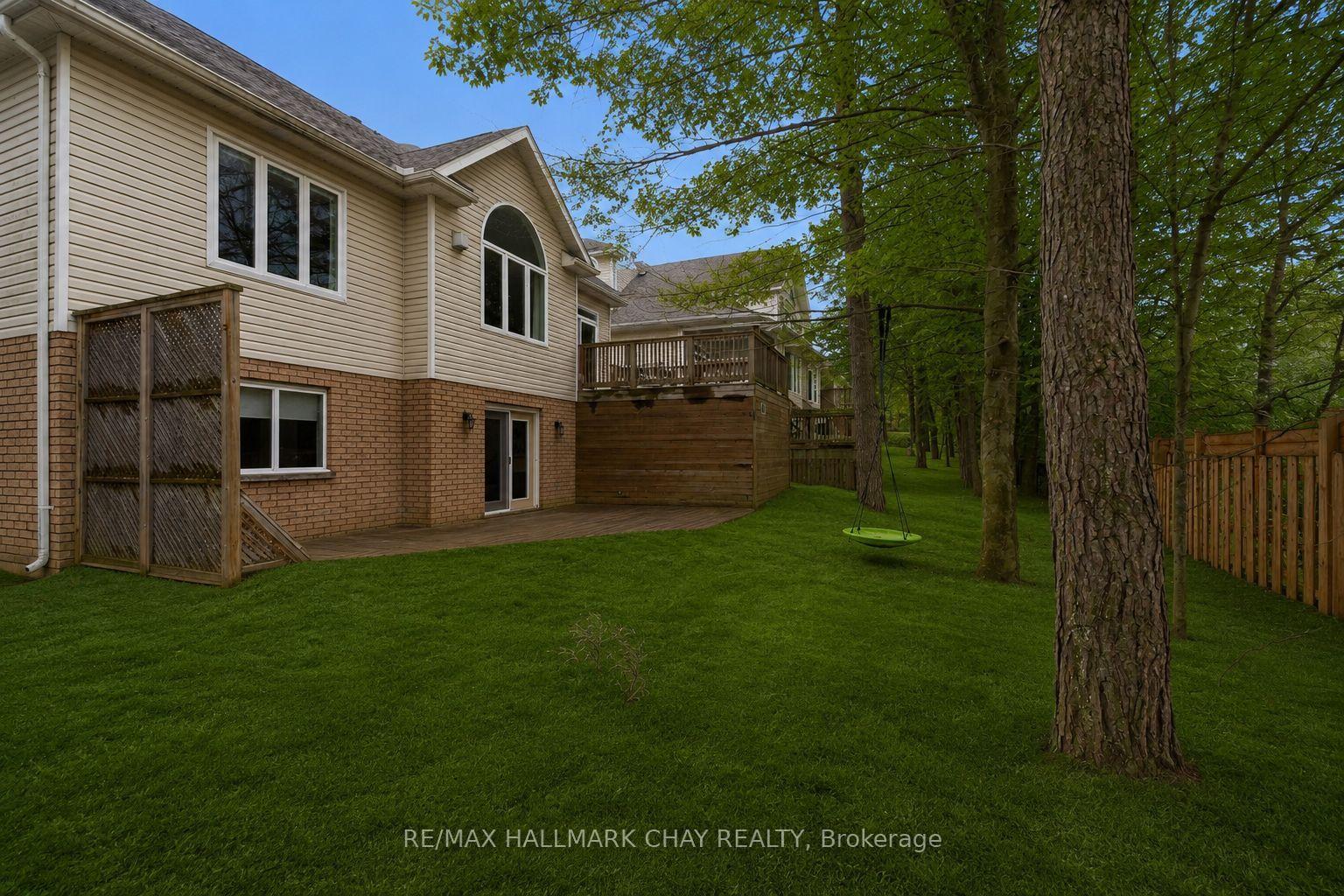 Photo 25 of 12 Oakmont Avenue, Oro-Medonte, Horseshoe Valley — HOMEH