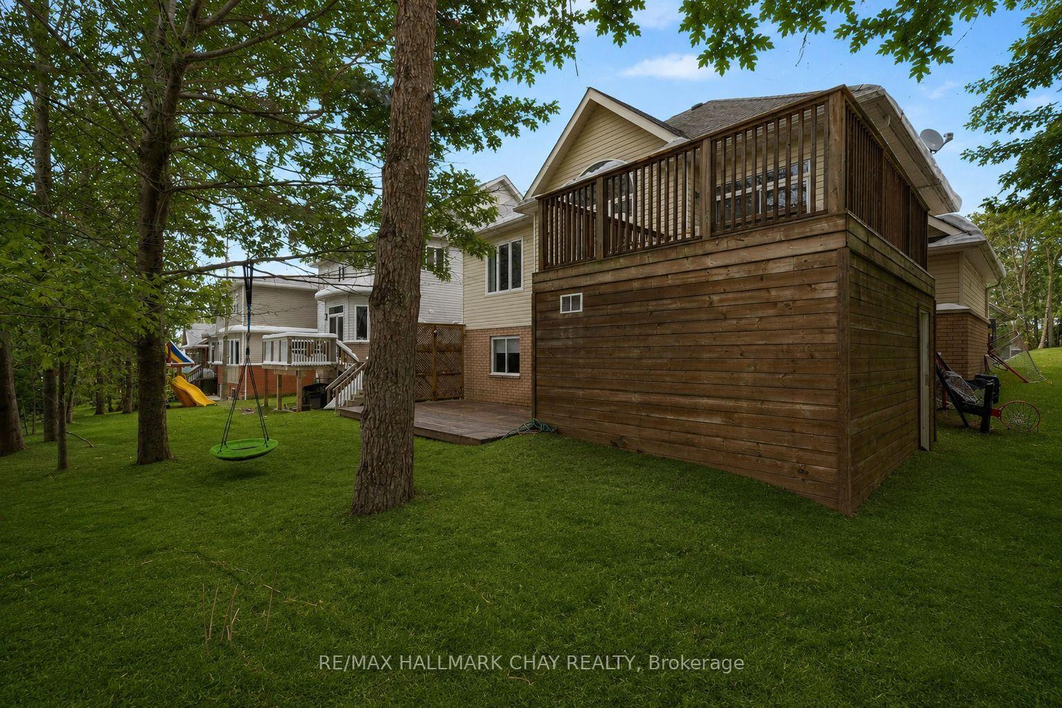 Photo 26 of 12 Oakmont Avenue, Oro-Medonte, Horseshoe Valley — HOMEH