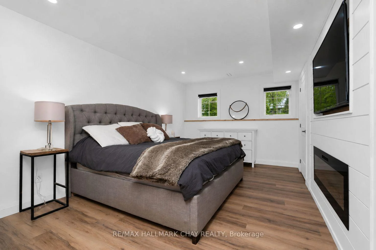 Photo 19 of 12 Oakmont Avenue, Oro-Medonte, Horseshoe Valley — HOMEH