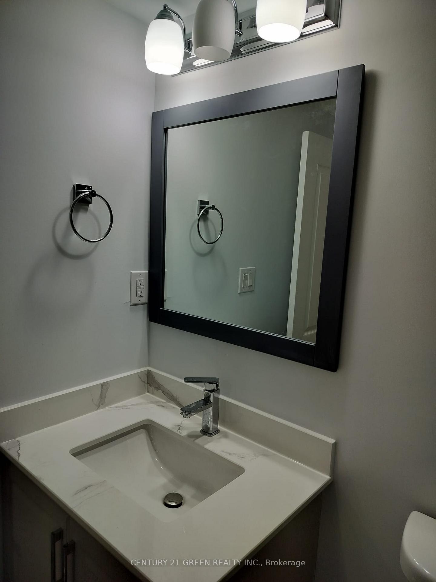 Photo 15 of Unit Lower, 852 Mcnair Circle, Milton, Beaty — HOMEH