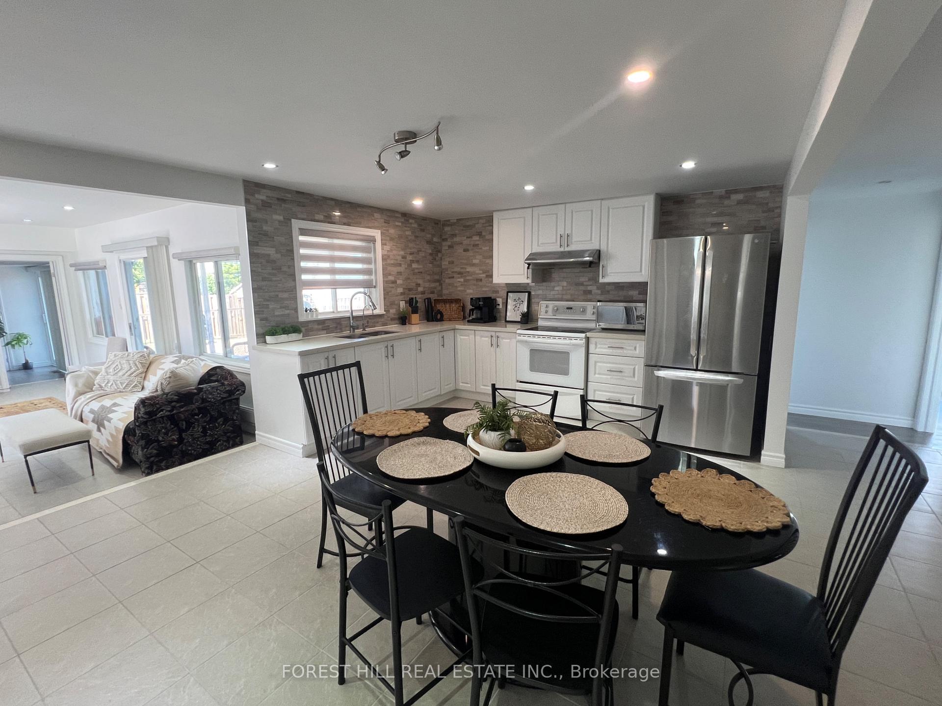 Photo 13 of 1161 Connaught Drive, Selwyn — HOMEH