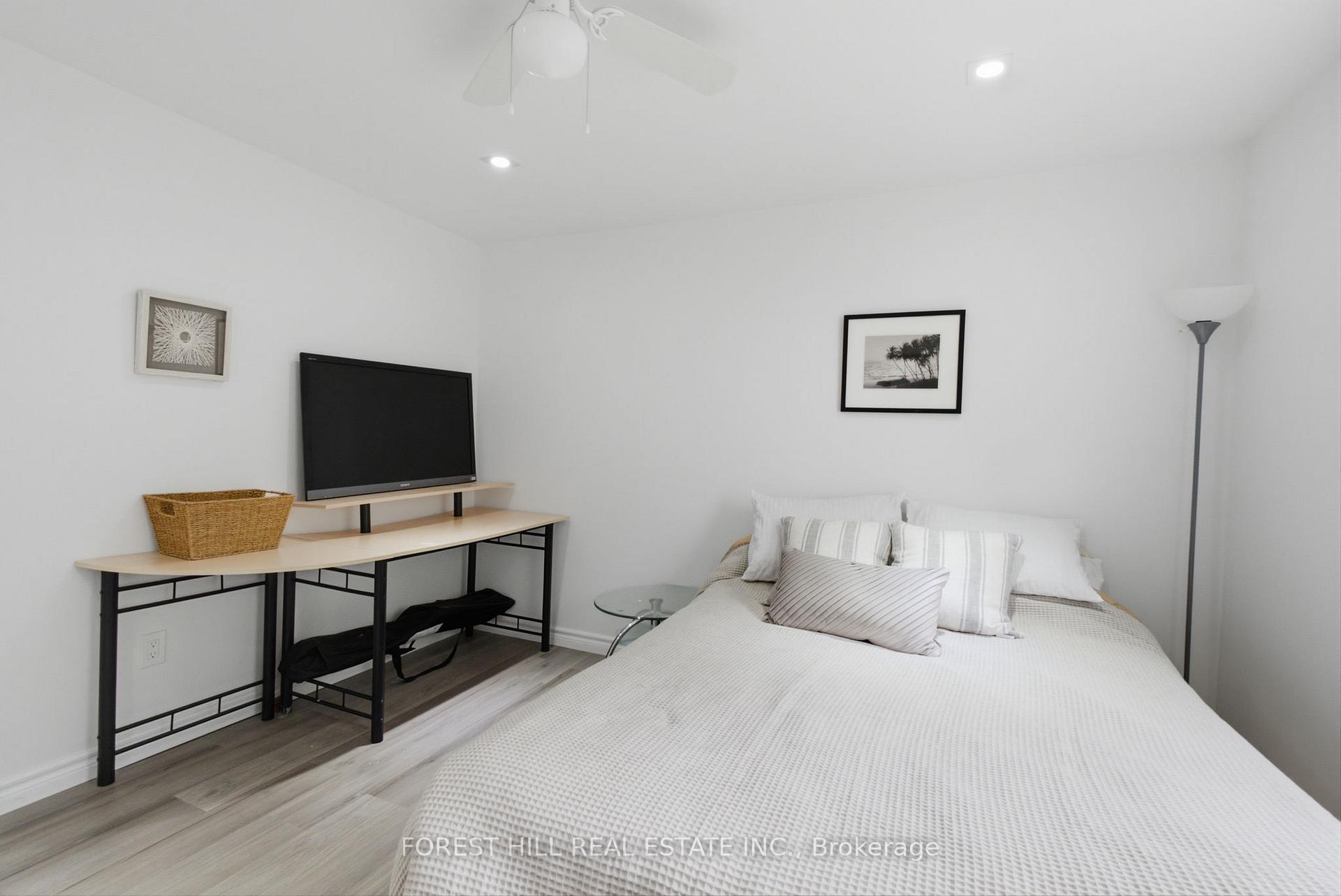 Photo 18 of 1161 Connaught Drive, Selwyn — HOMEH