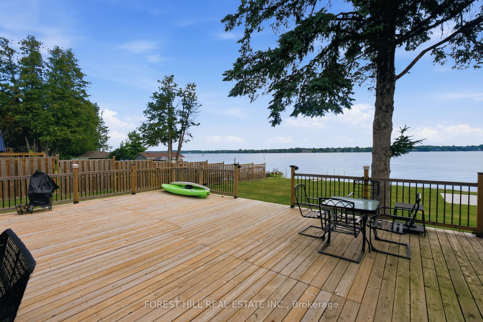 Photo 32 of 1161 Connaught Drive, Selwyn — HOMEH