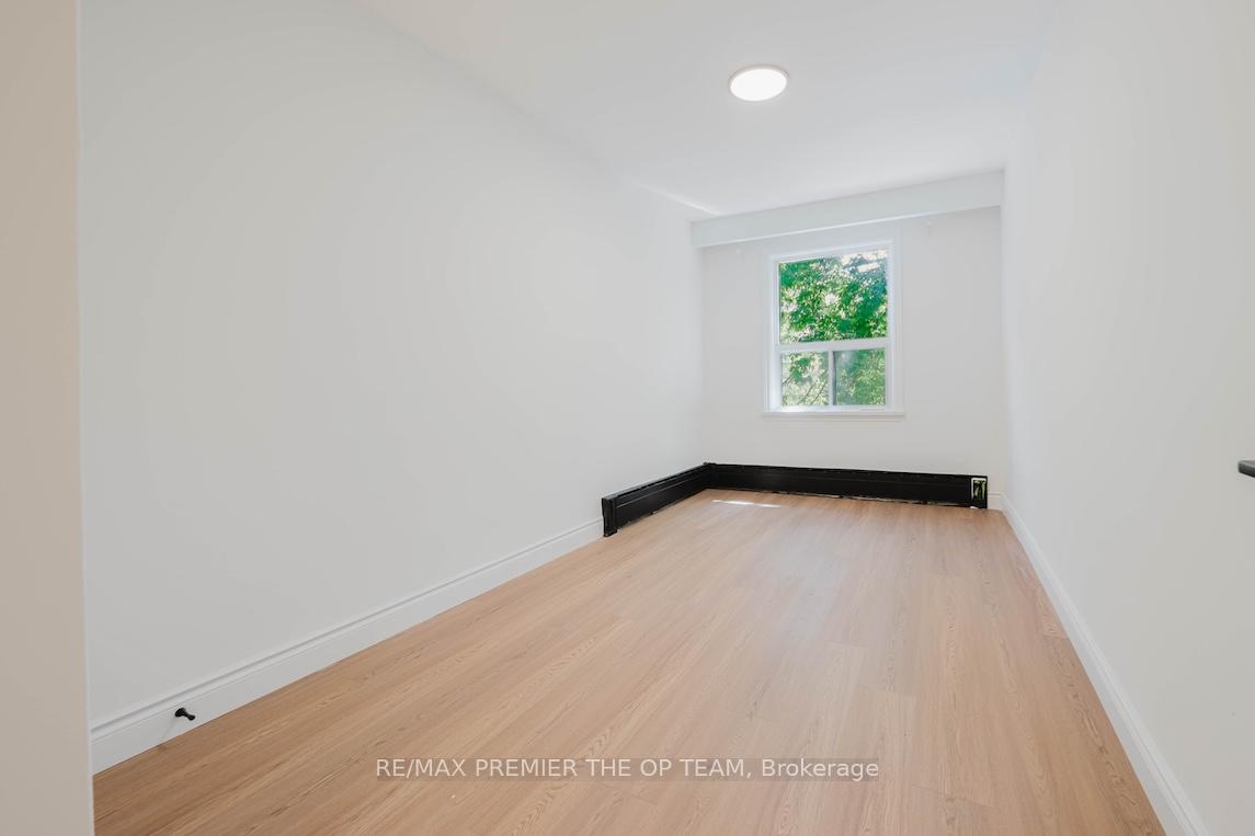 Photo 15 of 299 Quebec Avenue, Toronto, Junction Area — HOMEH