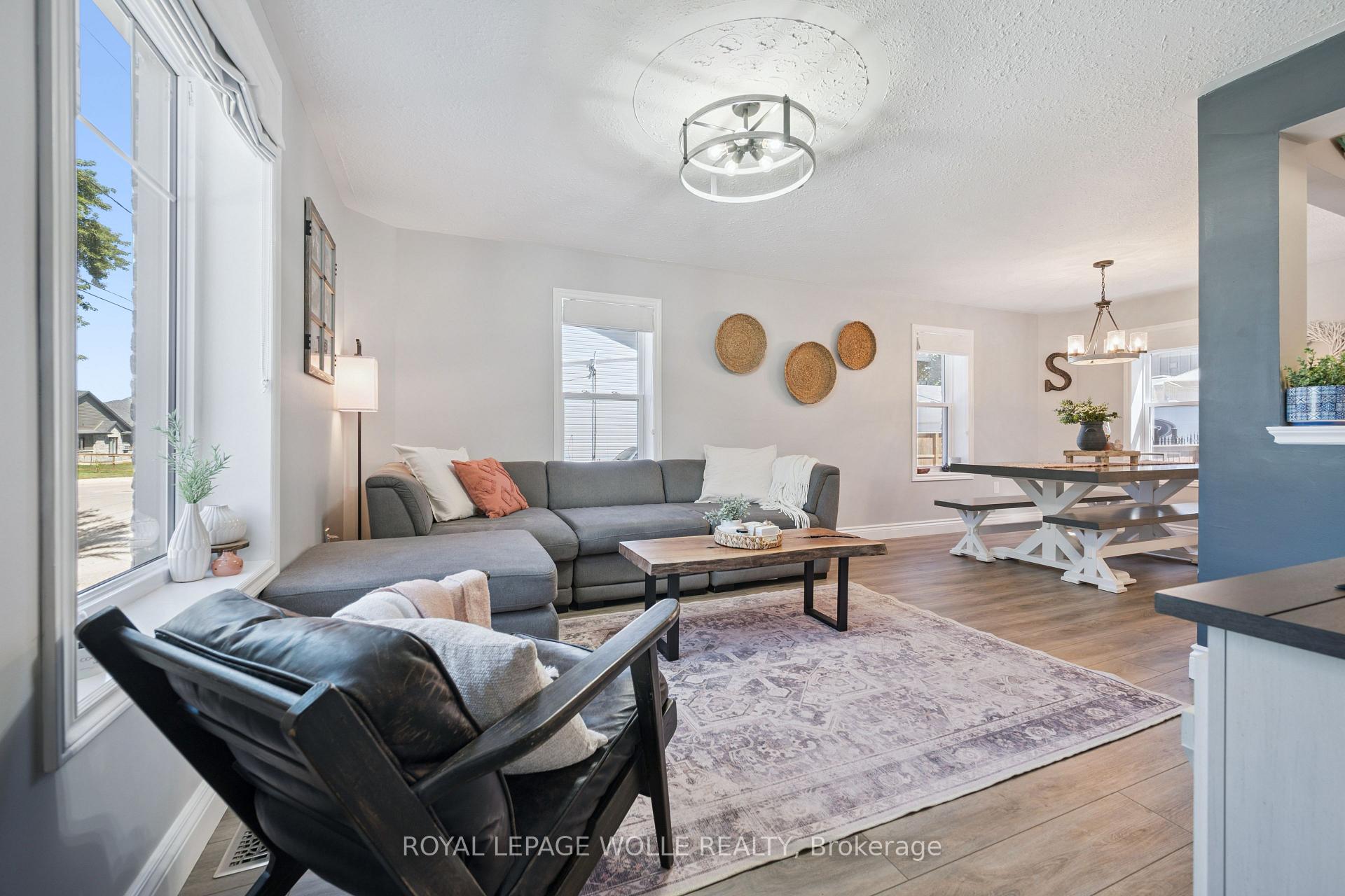 Photo 27 of 332 Jane Street, Minto — HOMEH