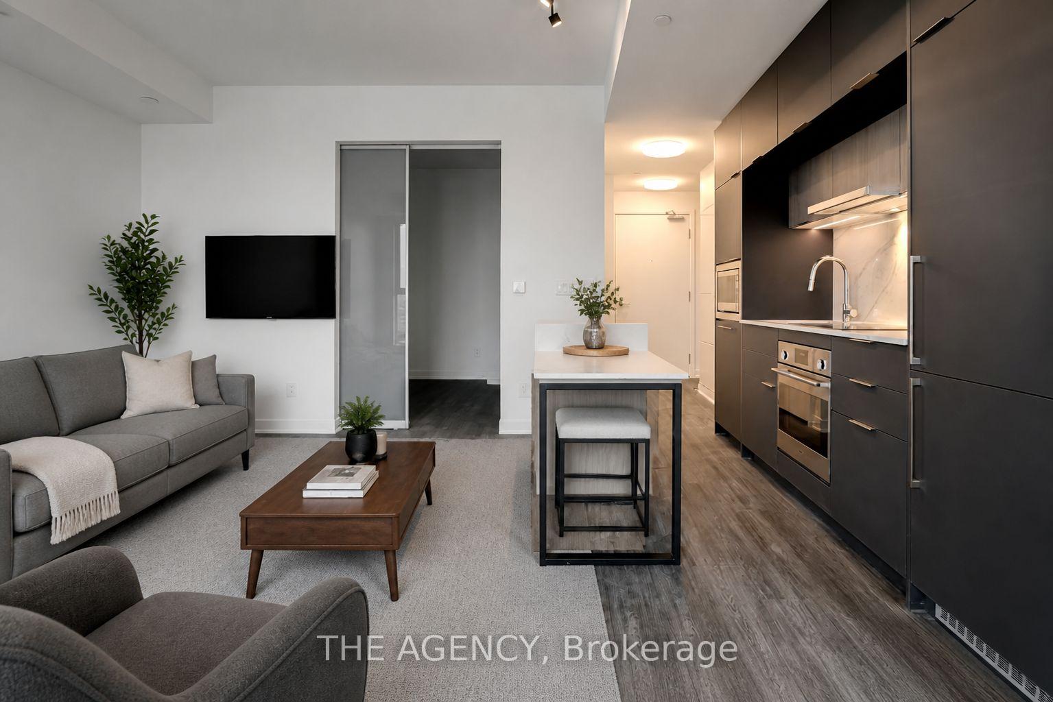 Photo 3 of Unit 1204, 185 Alberta Avenue, Toronto, Oakwood Village — HOMEH