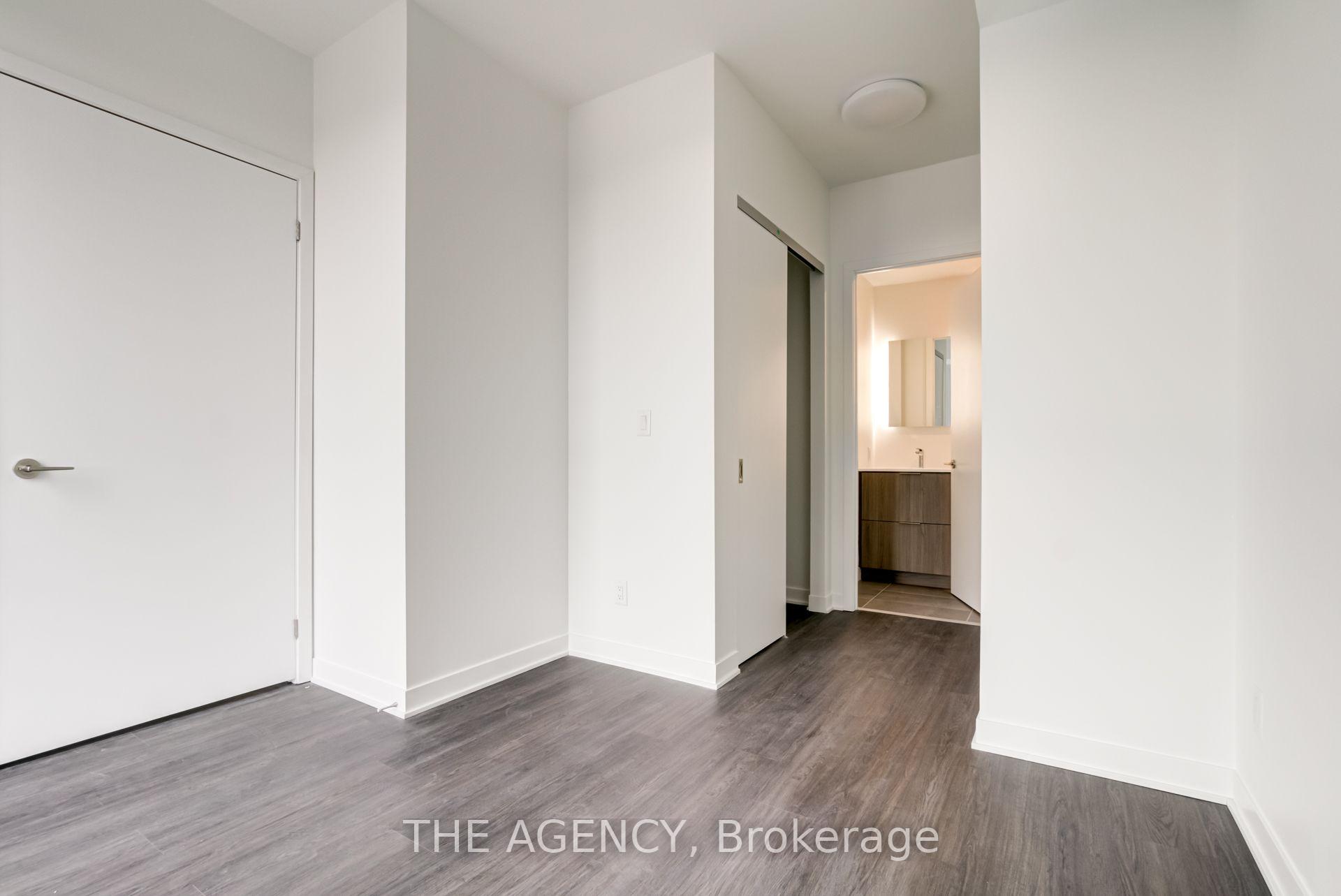 Photo 13 of Unit 1204, 185 Alberta Avenue, Toronto, Oakwood Village — HOMEH