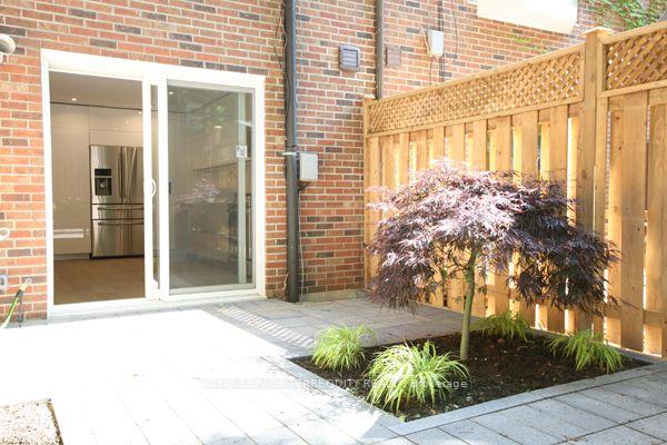 Photo 36 of 48 Mcgill Street, Toronto, Church-Yonge Corridor — HOMEH
