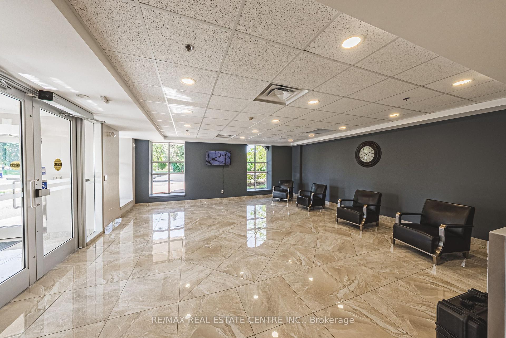 Photo 4 of Unit #308, 319 Highway 8 Road, Hamilton, Stoney Creek — HOMEH