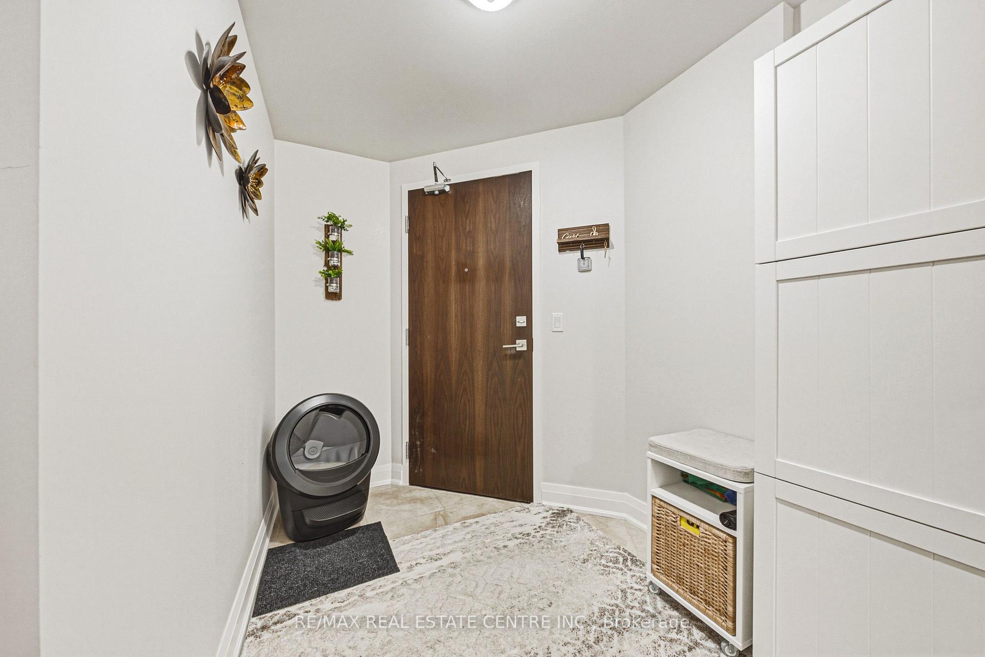 Photo 5 of Unit #308, 319 Highway 8 Road, Hamilton, Stoney Creek — HOMEH