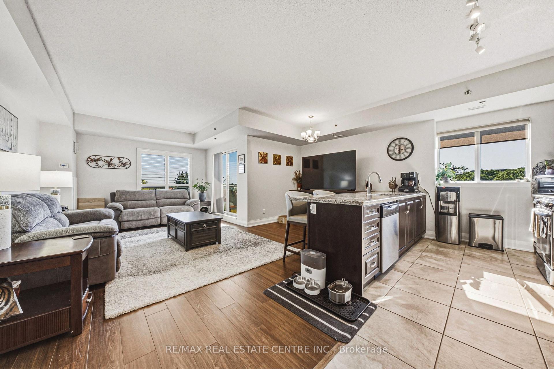 Photo 7 of Unit #308, 319 Highway 8 Road, Hamilton, Stoney Creek — HOMEH