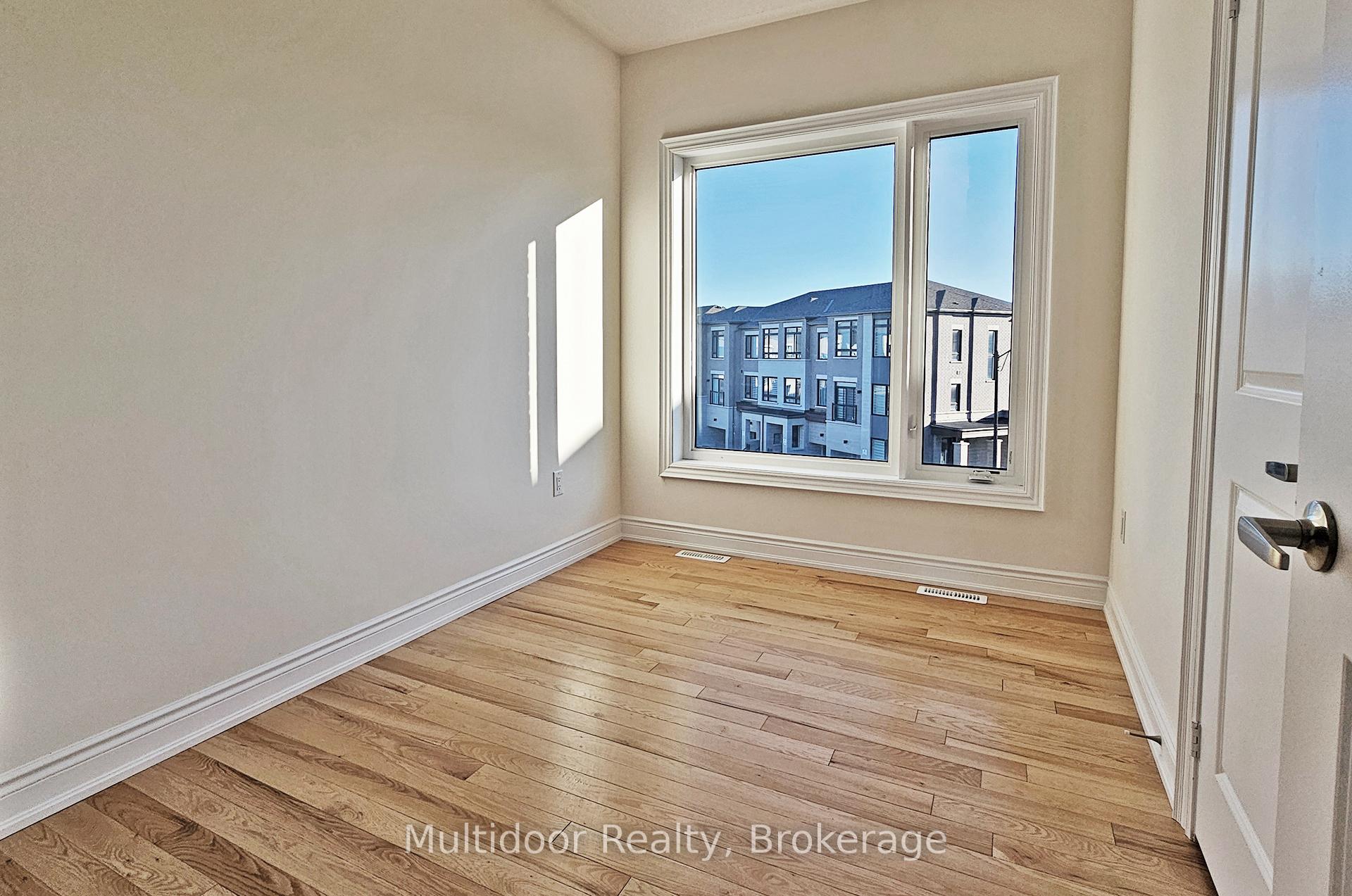 Photo 9 of 159 Tennant Circle, Vaughan, Vellore Village — HOMEH