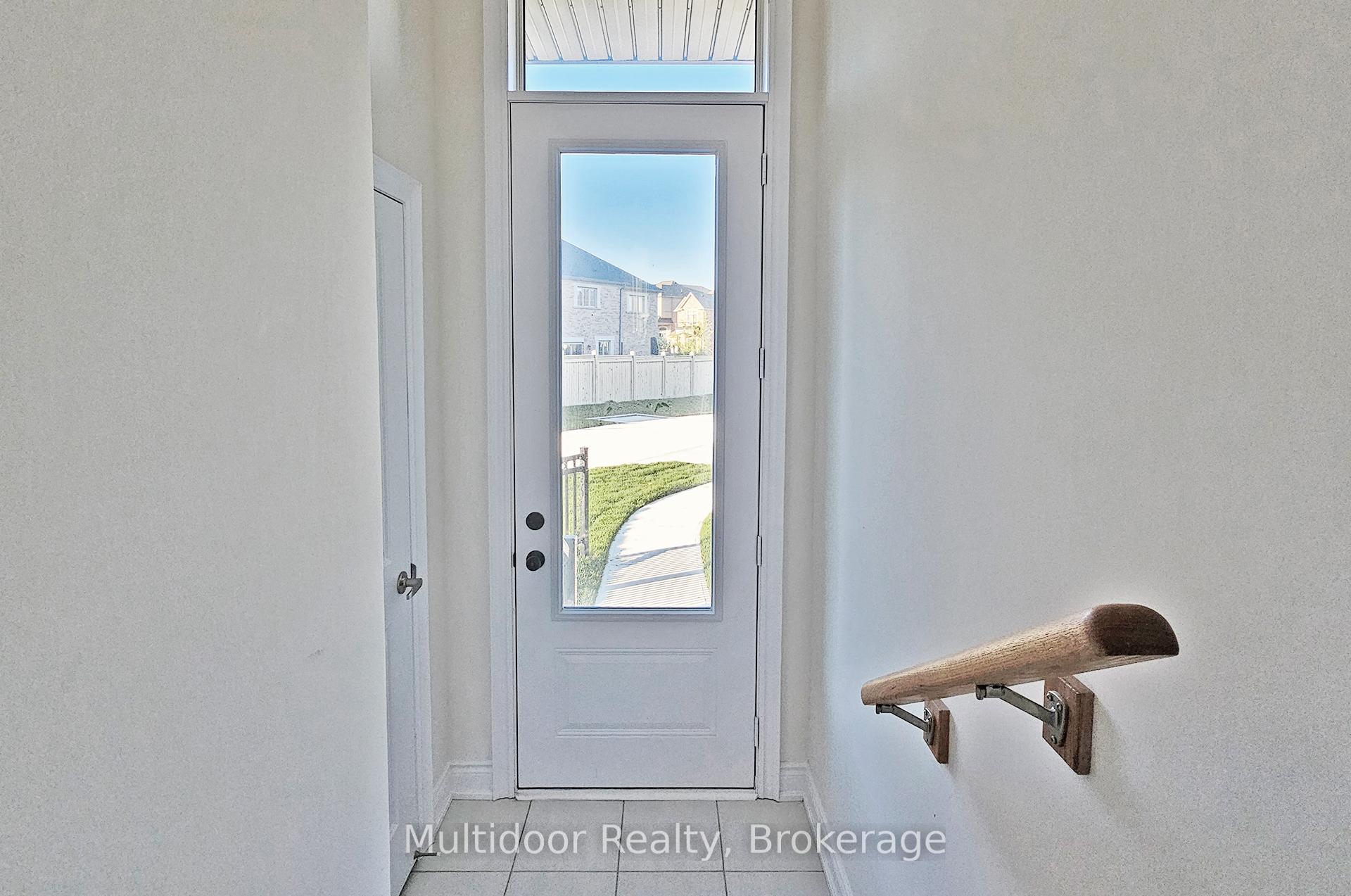 Photo 28 of 159 Tennant Circle, Vaughan, Vellore Village — HOMEH