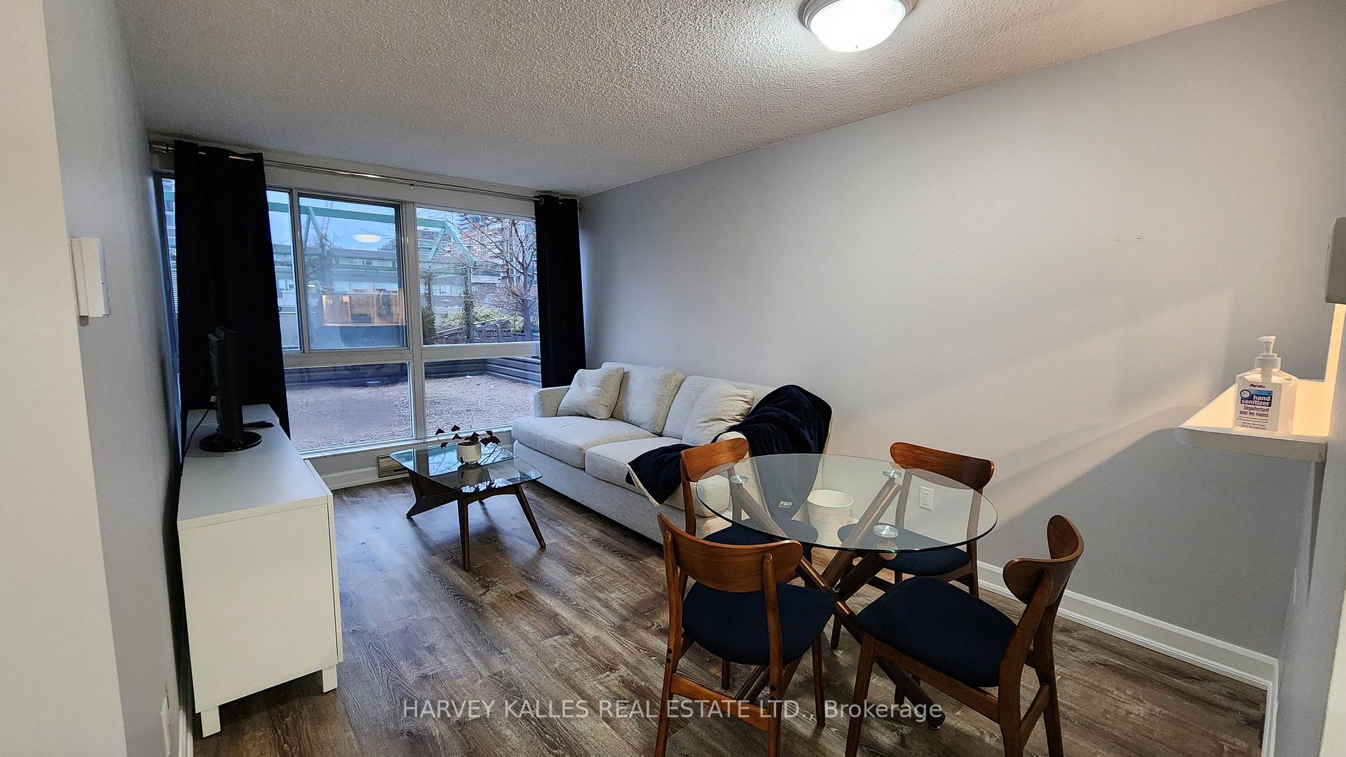 Photo 2 of Unit 211, 7 Broadway Avenue, Toronto, Mount Pleasant West — HOMEH