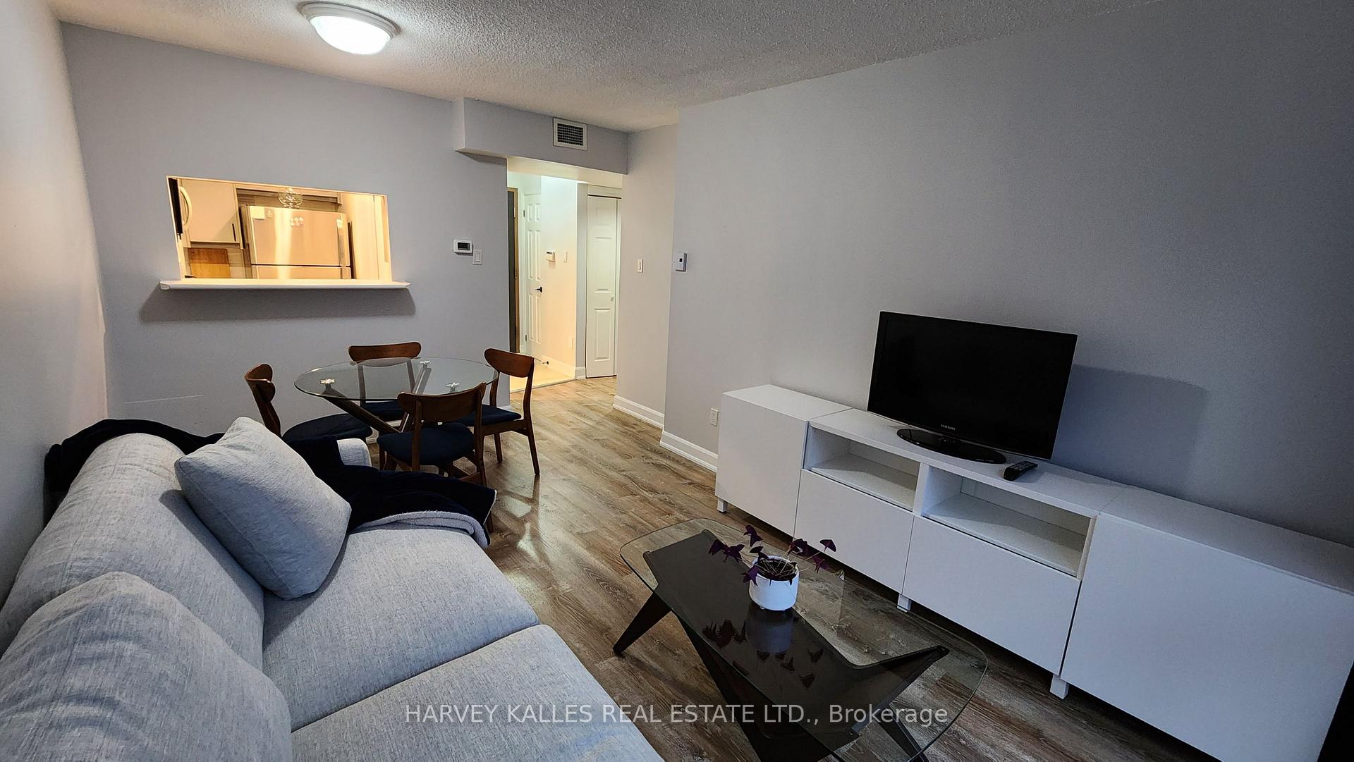 Photo 6 of Unit 211, 7 Broadway Avenue, Toronto, Mount Pleasant West — HOMEH