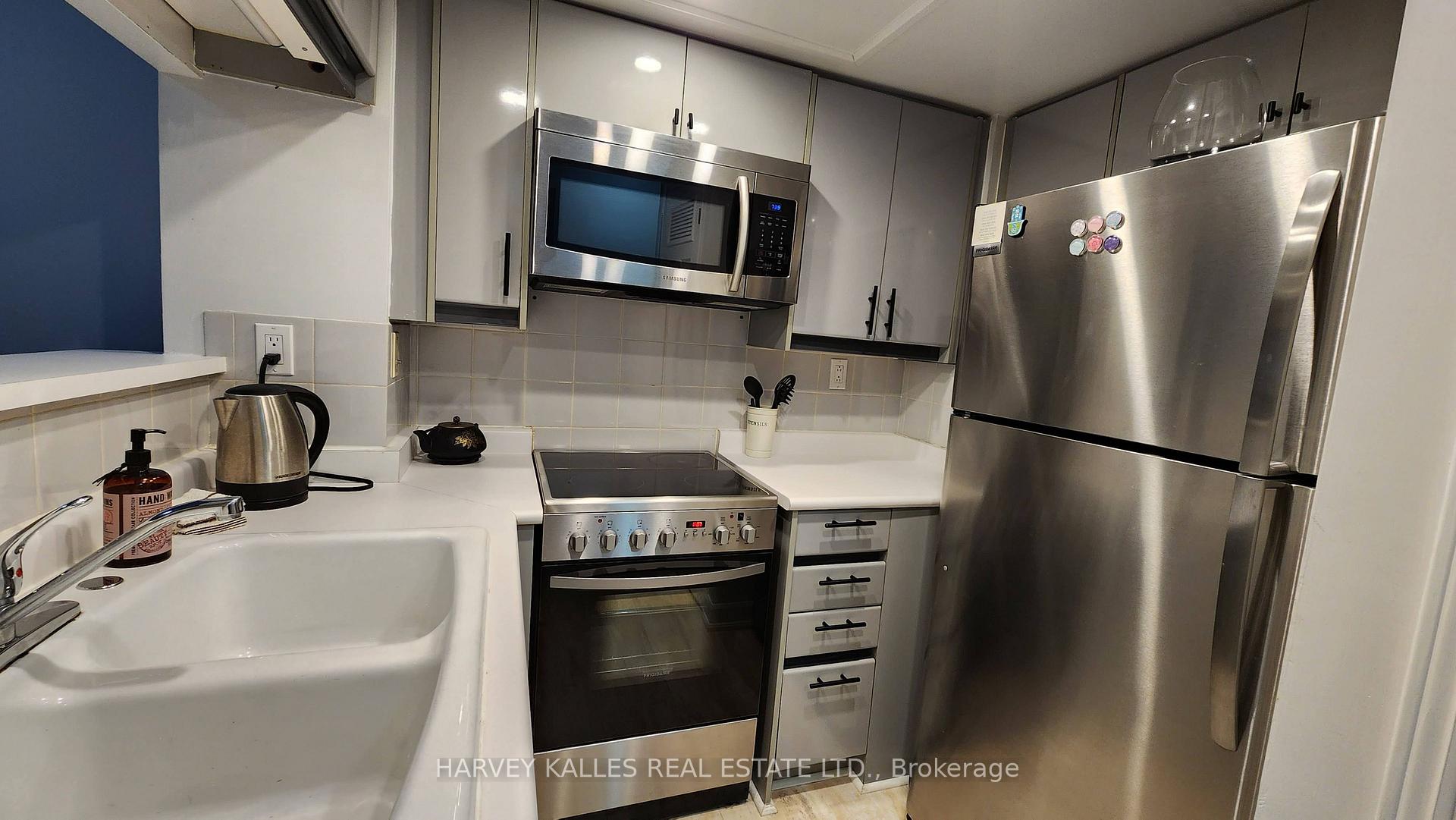 Photo 9 of Unit 211, 7 Broadway Avenue, Toronto, Mount Pleasant West — HOMEH
