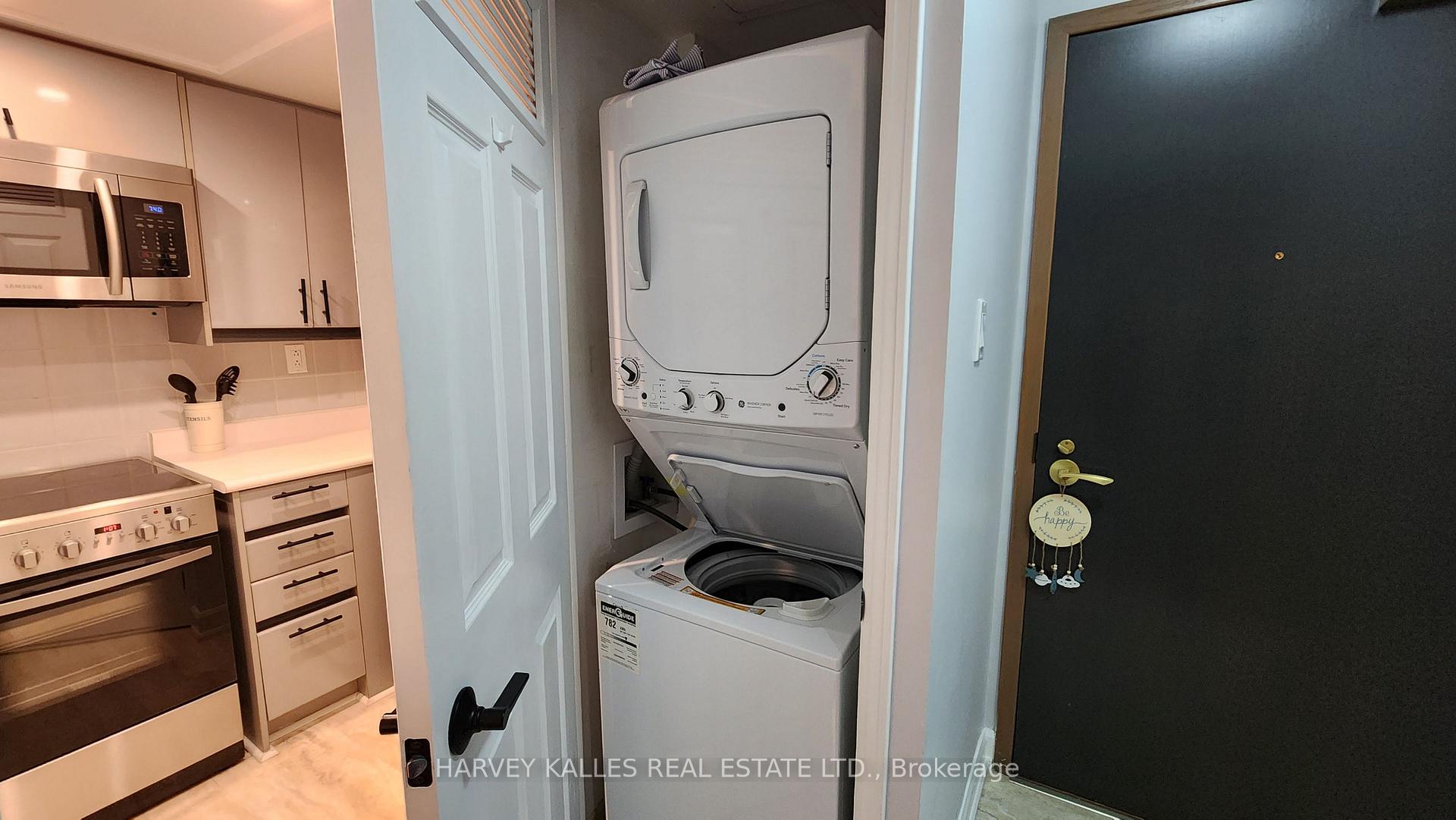 Photo 16 of Unit 211, 7 Broadway Avenue, Toronto, Mount Pleasant West — HOMEH
