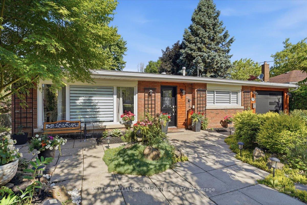 Photo 5 of 3255 Prior Crescent, Niagara Falls, Casey — HOMEH