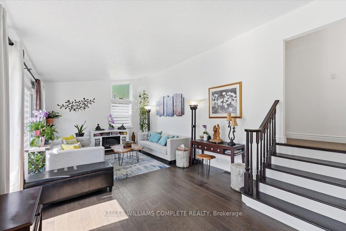 Photo 7 of 3255 Prior Crescent, Niagara Falls, Casey — HOMEH