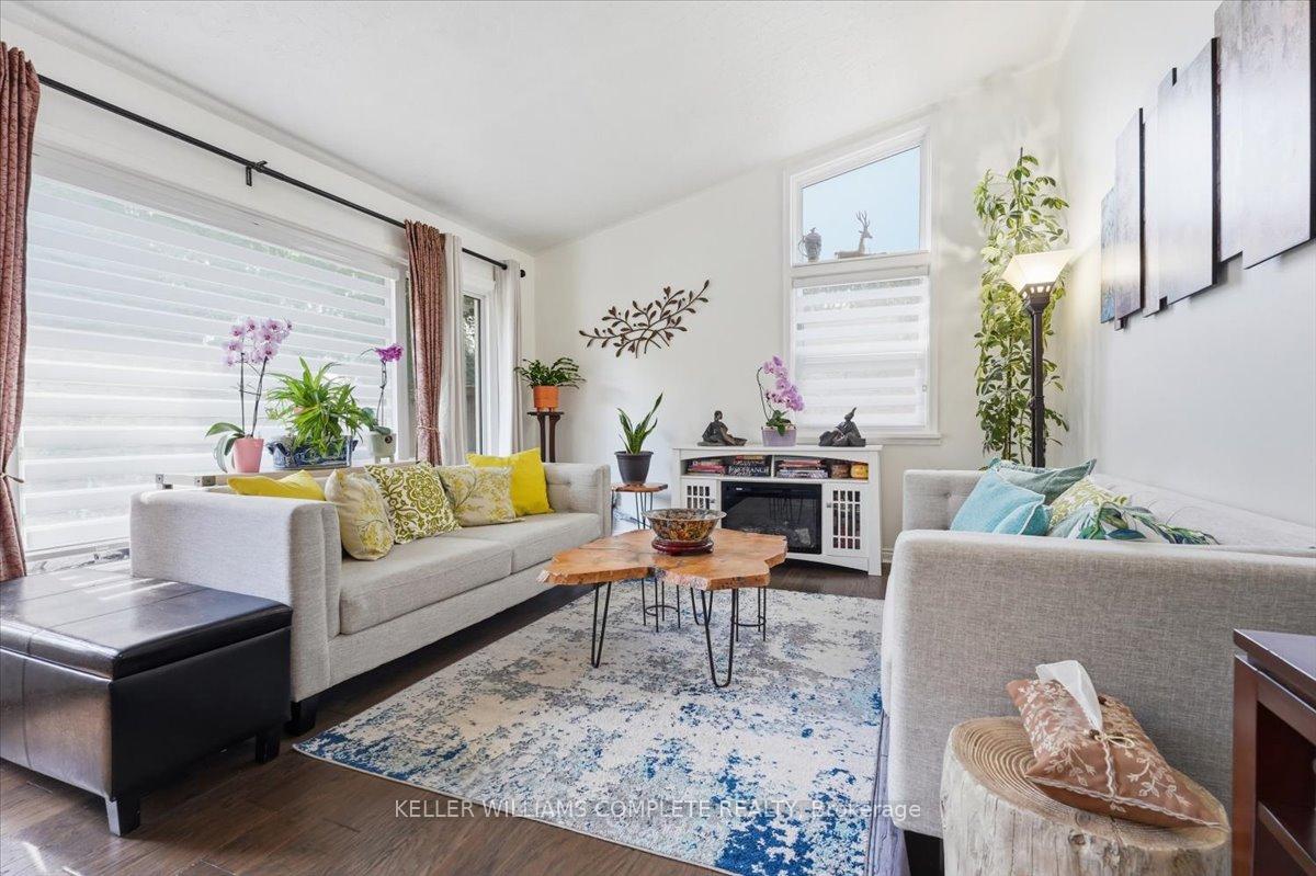 Photo 8 of 3255 Prior Crescent, Niagara Falls, Casey — HOMEH