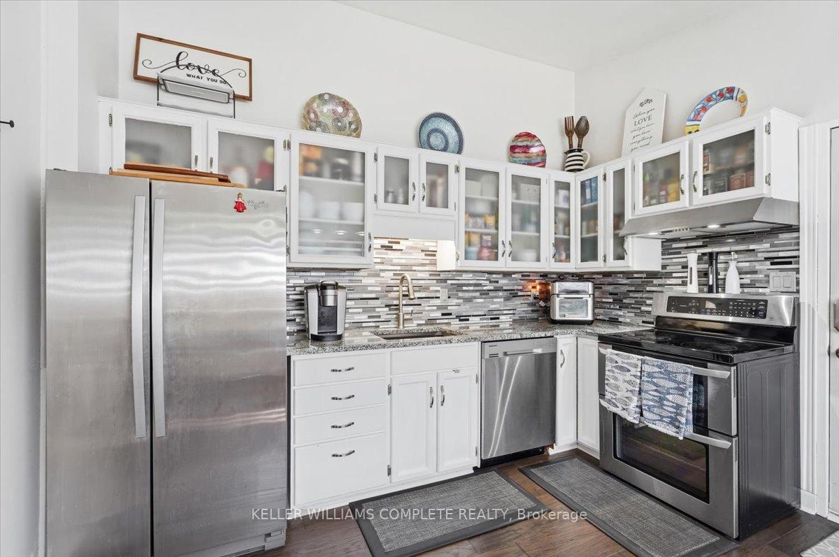 Photo 11 of 3255 Prior Crescent, Niagara Falls, Casey — HOMEH