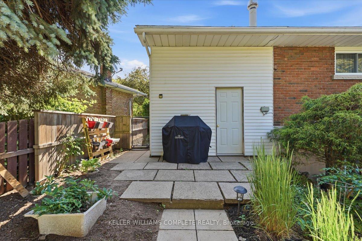 Photo 32 of 3255 Prior Crescent, Niagara Falls, Casey — HOMEH