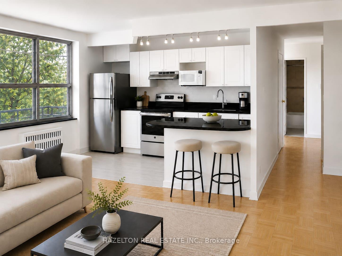 Photo of Unit 302, 4 Sherbourne Street N